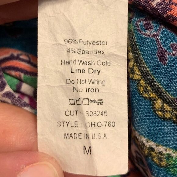 2 B Together Medallion Bell Sleeve Dress Sz M - Picture 5 of 7